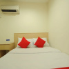 Отель Batu Caves Star Hotel by OYO Rooms, фото 2