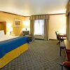 Отель Holiday Inn Express Hotel and Suites Falfurrias, фото 7