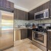 Отель Condo 1 one bed, Palm Beach, фото 6