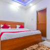 Отель OYO 12846 Hotel Sunita, фото 2