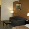 Отель Quality Inn & Suites Wichita, фото 2