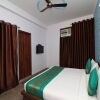Отель OYO 13107 Westend Residency, фото 15