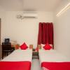 Отель OYO 24052 Flagship Covelong Residency, фото 6