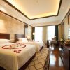 Отель Chongqing Huachen International Hotel, фото 1