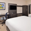 Отель Holiday Inn Express & Suites Kansas City - Lee's Summit, an IHG Hotel, фото 6