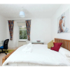 Отель Connected & Convenient: Newly-renovated Flat for 2, фото 13