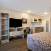 Отель WoodSpring Suites Knoxville - Cedar Bluff, фото 13