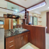 Отель Wonderful And Homey 1Br Apartment Royal Olive Residence, фото 11