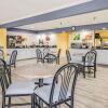 Отель Quality Inn & Suites Dublin, фото 19