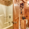 Отель Cupid's Hideaway - Convenient To Downtown Gatlinburg And The National Park! 1 Bedroom Cabin by RedAw, фото 4