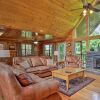 Отель Sevierville Cabin w/ Games, Hot Tub & 4 King Beds!, фото 17