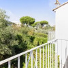 Отель Calm and sunny AC house with terrace and garden in Antibes - Welkeys, фото 13