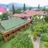 Отель Spring Hill Boutique Hotel Ruteng в Ruteng