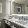 Отель DoubleTree by Hilton Winston Salem - University, фото 38