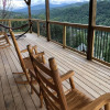 Отель Mountain Haven - Relax & enjoy AMAZING 180 Degree Views of Mt LeConte, фото 8