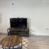 Отель Modern 1 Bedroom Apartment - Camberley, фото 12