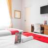 Отель RedDoorz near Siloam Karawaci 3, фото 5