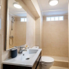 Отель Urban &Trendy Duplex close to Lx Factory, фото 10