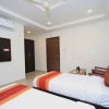 Отель OYO 4733 Champion Residency, фото 4
