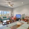 Отель Island 46 3 Bedroom Condo, фото 12