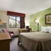 Отель Travelodge by Wyndham Battle Creek, фото 4