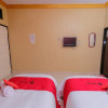 Отель RedDoorz Syariah near Syamsudin Noor Airport 2, фото 11
