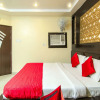 Отель OYO Rooms AP Sen Road Charbagh, фото 1