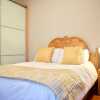 Отель Traditional 2 Bedroom Flat With Views of Portobello Beach, фото 4