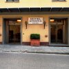 Отель Athena в Сиене