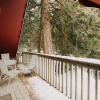 Отель 63mbr - Hot Tub - Bbq - Pets Ok - Wifi - Sleeps 6 2 Bedroom Home by RedAwning, фото 8