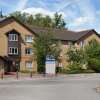 Отель Travelodge Staines в Стэйнс