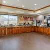 Отель Comfort Suites Johnson City near University, фото 25
