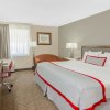 Отель Ramada Plaza Garden Grove, фото 15