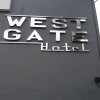 Отель West Gate Hotel, фото 1