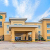 Отель La Quinta Inn & Suites Muskogee, фото 1