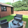 Отель 3 Bed House - Garden & Parking - Quiet Cul De Sac, фото 13
