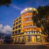 Отель Fun-loving Theme Hotel of Tengchong, фото 22