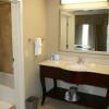 Отель Hampton Inn & Suites Madison-West, фото 20