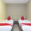 Отель Oyo 338 Hotel Raja Bot, фото 15