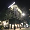 Отель Paris Business Hotel в Гаосюне