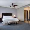 Отель Hampton Inn & Suites Galveston, фото 5