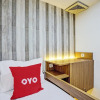 Отель OYO 92435 Sunlo Cozy Home Family Homestay Syariah, фото 16