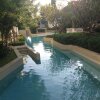 Отель The Che Pool Access Beachfront Condo by Away, фото 8