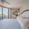 Отель Relaxing Hudson Condo Steps From the Pool!, фото 8