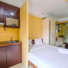 Отель Cozy And Homey Studio Apartment At Metropark Condominium Jababeka, фото 10