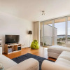 Отель Gorgeous Apartment in Alges with Stunning Rooftop Pool, фото 3
