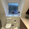 Отель Large 3 bed House With Separately Bookable Studio, фото 8