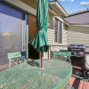 Отель Main Street Junction 11 3 Bedroom Condo by RedAwning, фото 8