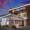 Отель La Quinta Inn & Suites by Wyndham Columbus MS, фото 16