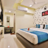 Отель OYO 13998 Red Apple, фото 9
